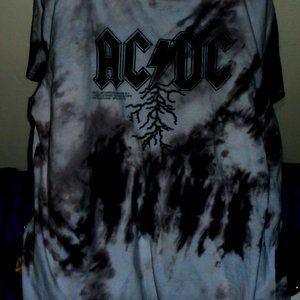ac dc official lighting logo L over sized  tee - angus malcom hard rock t.n.t.